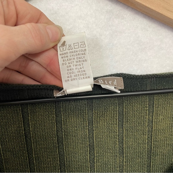 Isabella Bird Cotton Ribbed V-Neck Sweater Army Green Women’s Small - Picture 3 of 9